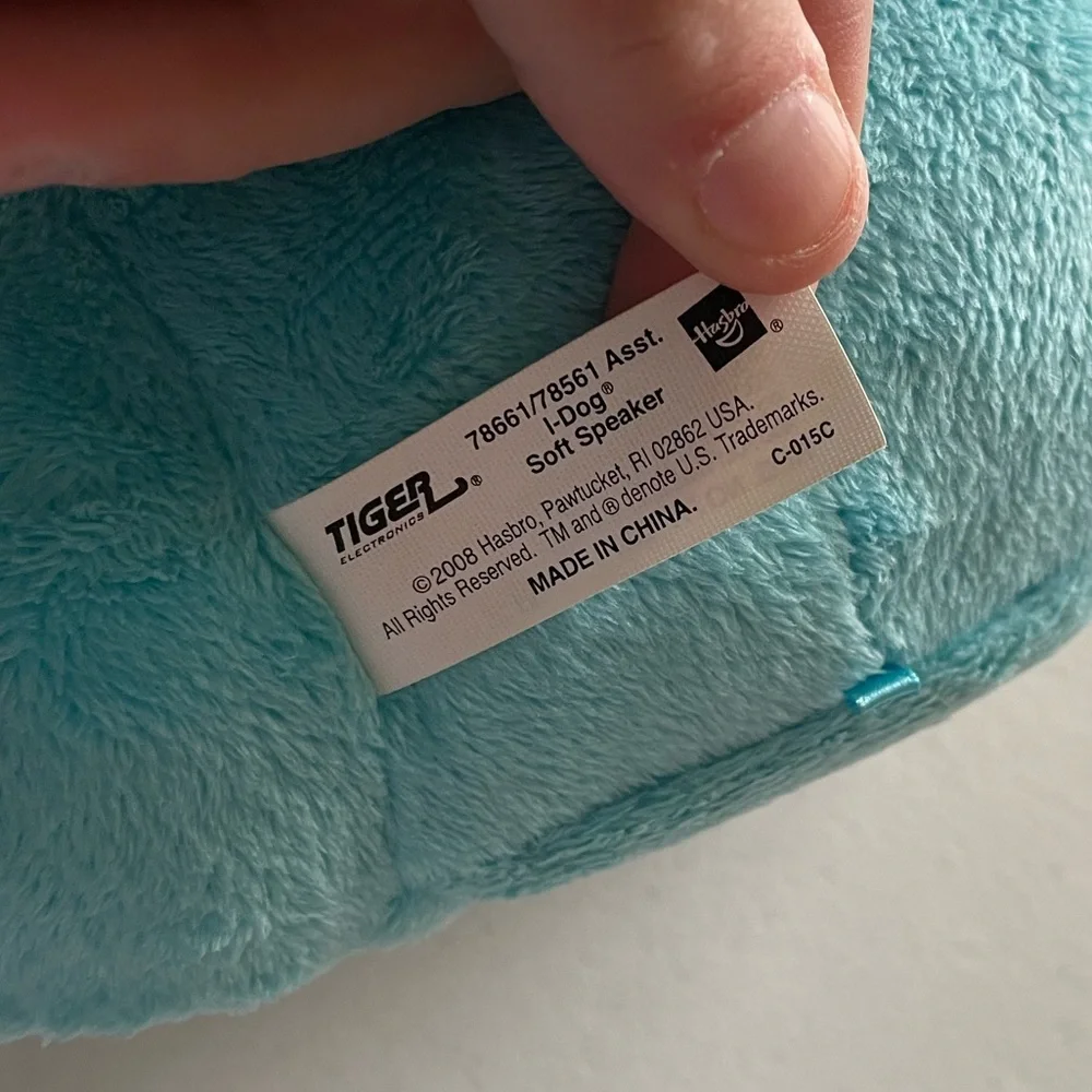 Hasbro 2008 I-Dog Soft Speaker Blue - Picture 9 of 10